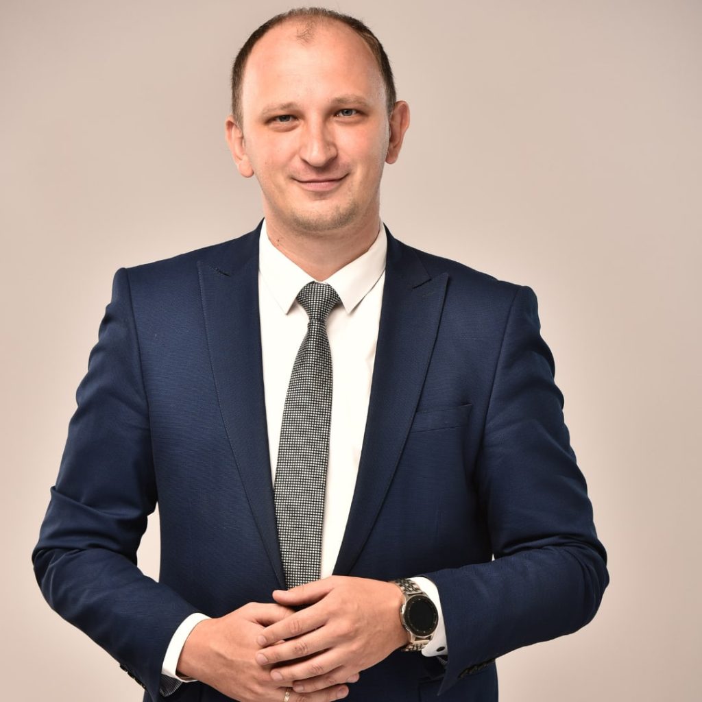 ASER Александр Кондрашонок дал комментарий кыргызстанскому финансовому изданию Economist о строительстве международного выставочного центра и инвестиционно-финансового хаба на территории СЭЗ «Бишкек»